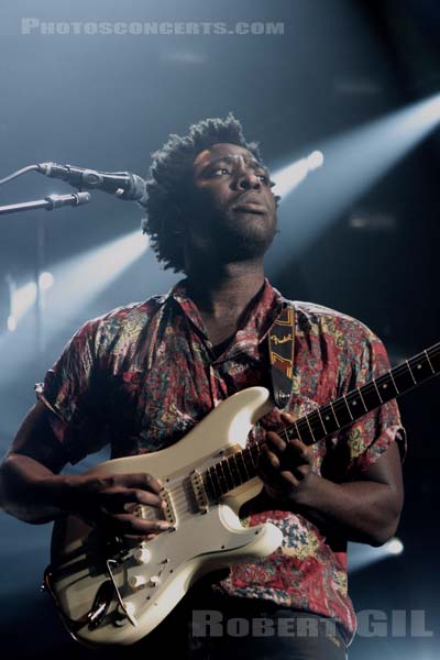 BLOC PARTY - 2013-02-20 - PARIS - Zenith - Rowland Kelechukwu Okereke